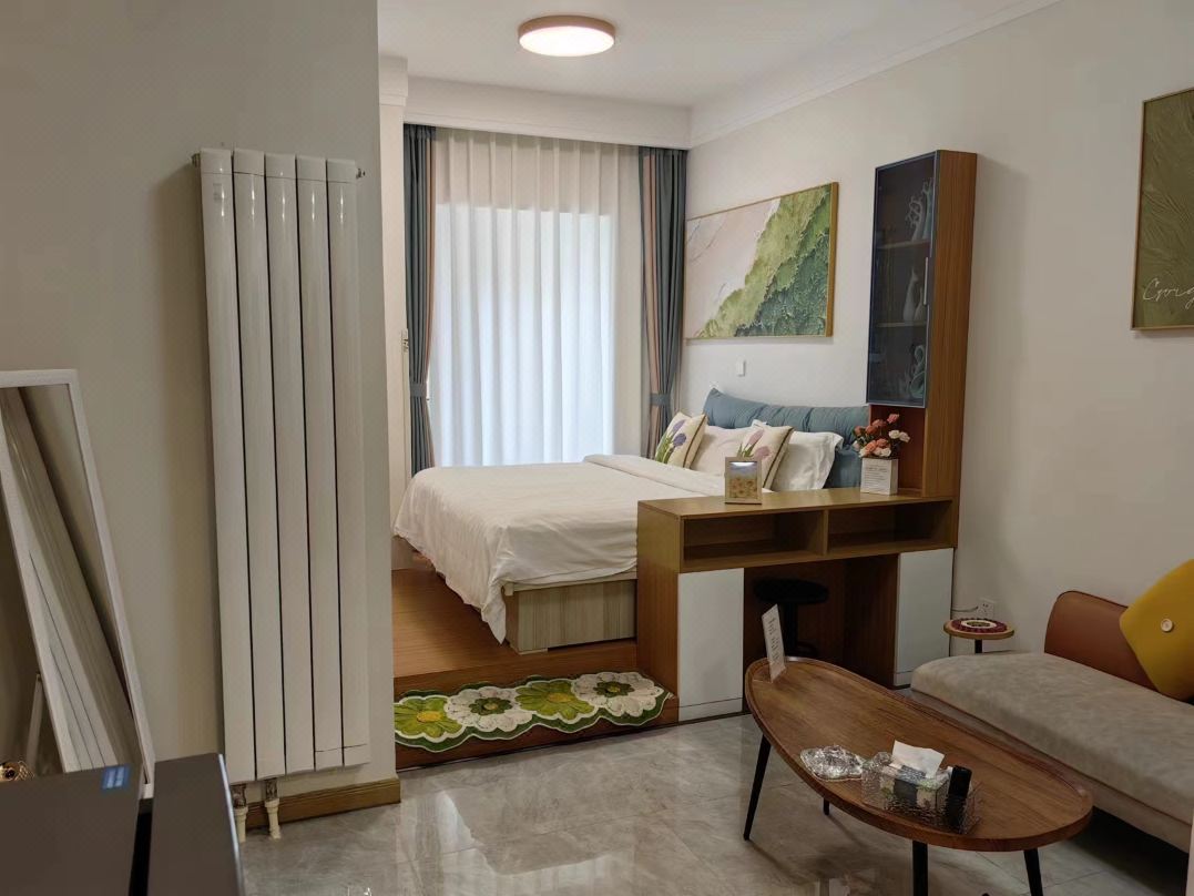 Sweet Inn Dream Viewing Movie Hotel (Hohhot Zhenhua Plaza Railway Station)