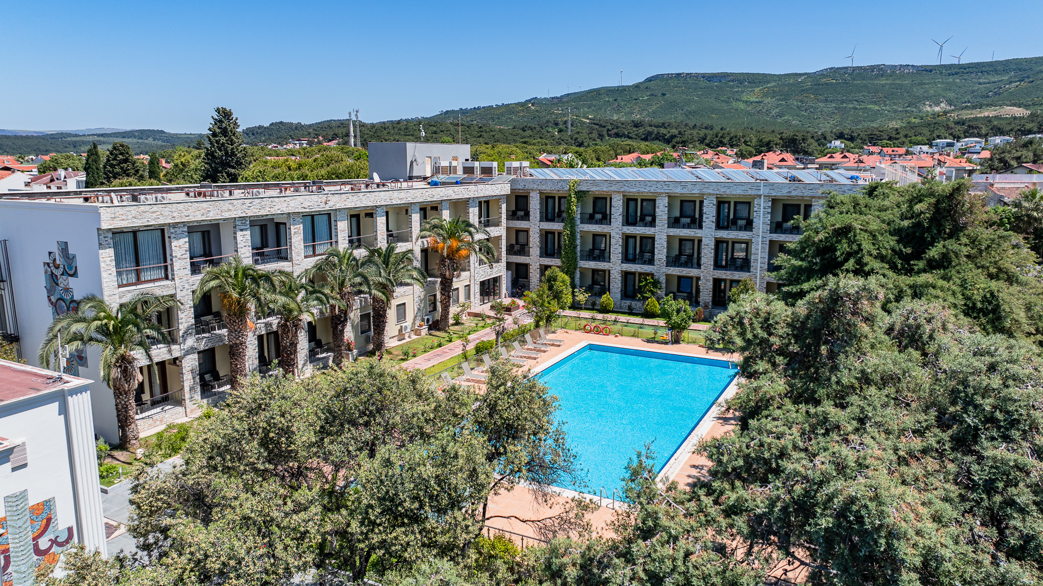 Iris Hotel & Spa-官方