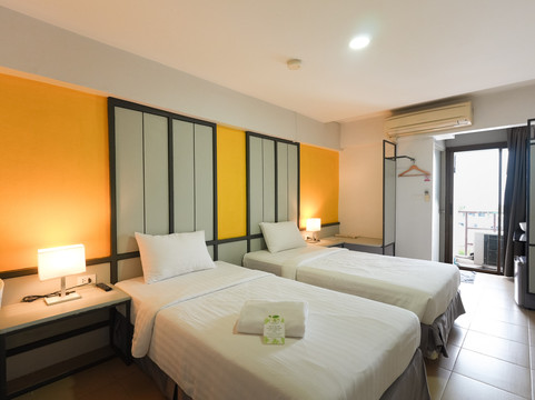 纳王万丽晶酒店