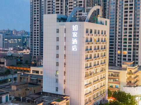 如家酒店·neo(绵阳三台东方时代广场潼川古城店)