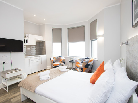 Westciti Caroco Aparthotel