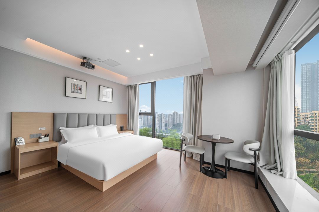Jialing Hotel
