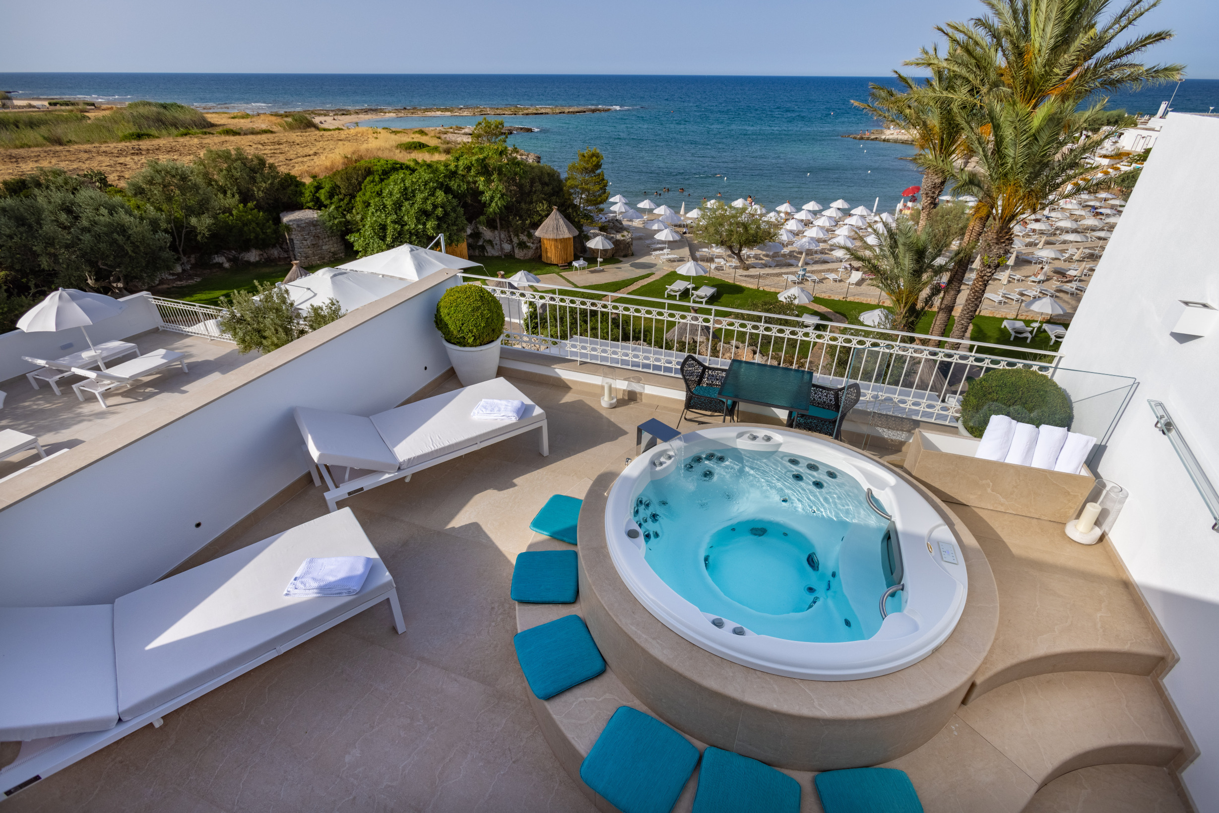 格罗塔帕拉奇赛海滩酒店-官方