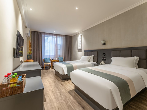 新密微言酒店（中强光年城市广场店）