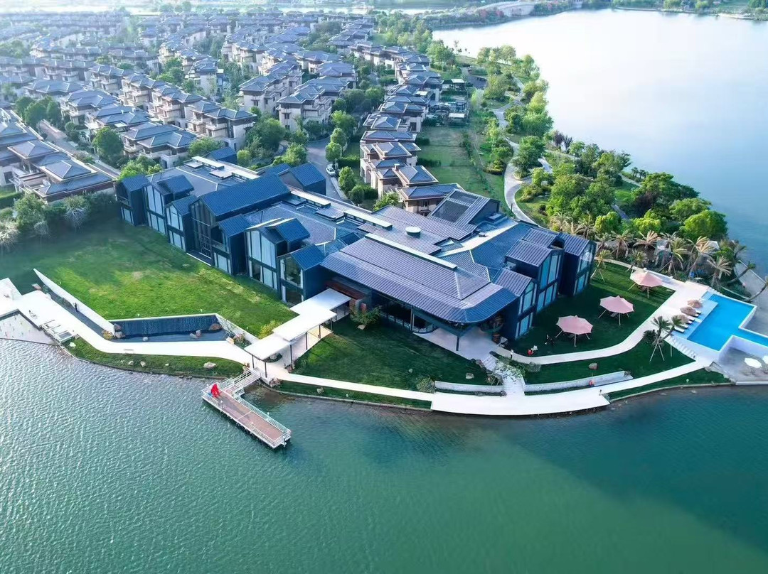 隐丽艺术酒店