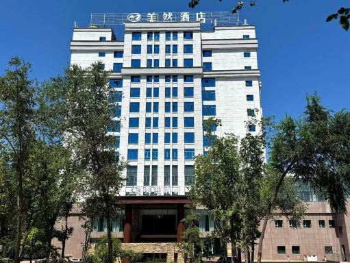 容锦富丽华酒店(玛纳斯葡萄酒公园店)-官方