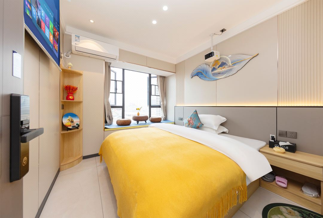 Yujian Homestay (Zhangjiajie Gaotie Xizhan)