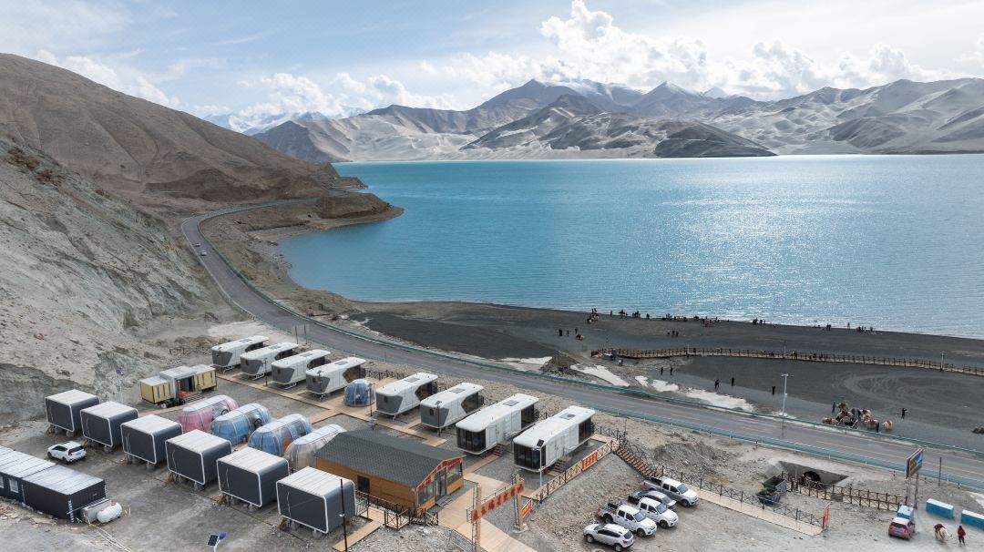 Camp in the stars above the clouds