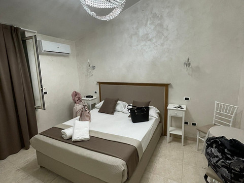 Marina di Varcaturo酒店住宿-Hotel&Resort Bee Queen