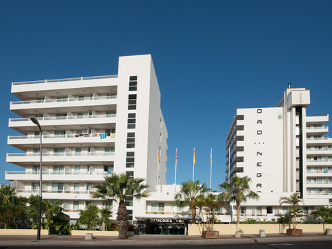 加泰罗尼亚黑金酒店