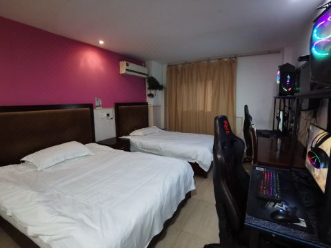 Xingzhou E-sports Homestay (Cixi West Bus Station)