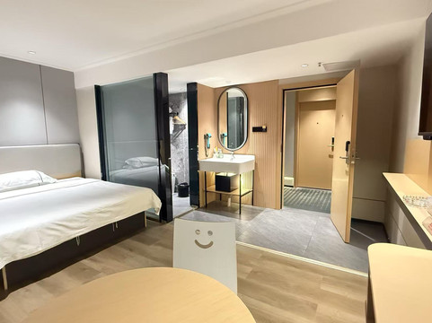 城市快捷酒店(徐闻港口码头城东店)