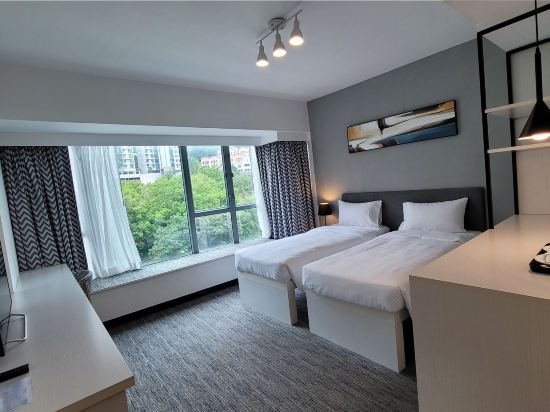 Bay Bridge Lifestyle Retreat