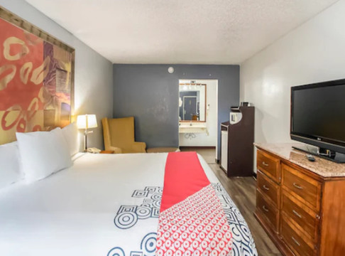 Hotel O Elkhart I-90, IN