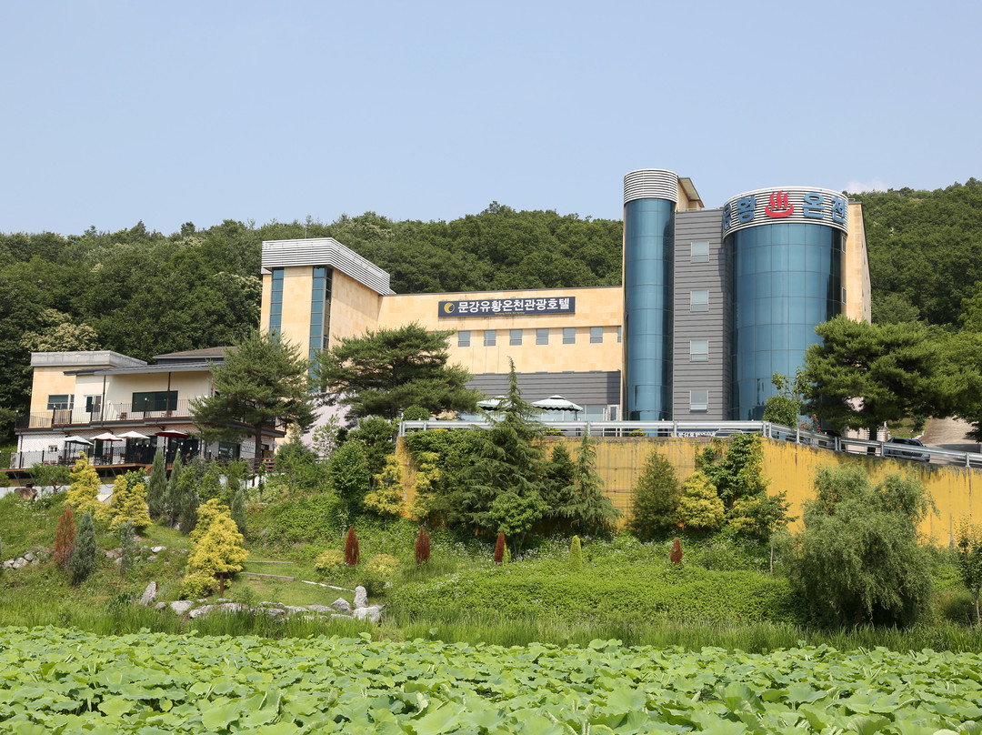 MoonKang S Spa Tourist Hotel