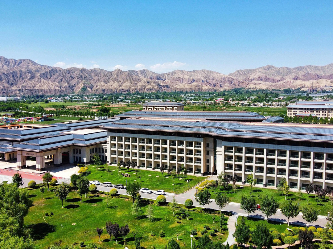 永靖刘家峡公航旅·黄河明珠国际酒店