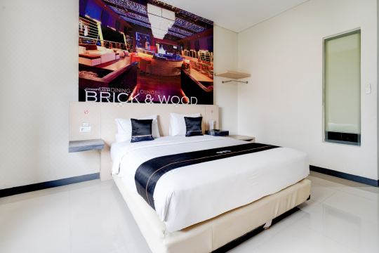 Townhouse Oak Cihampelas Near Ciwalk Formerly Promenade Hotel