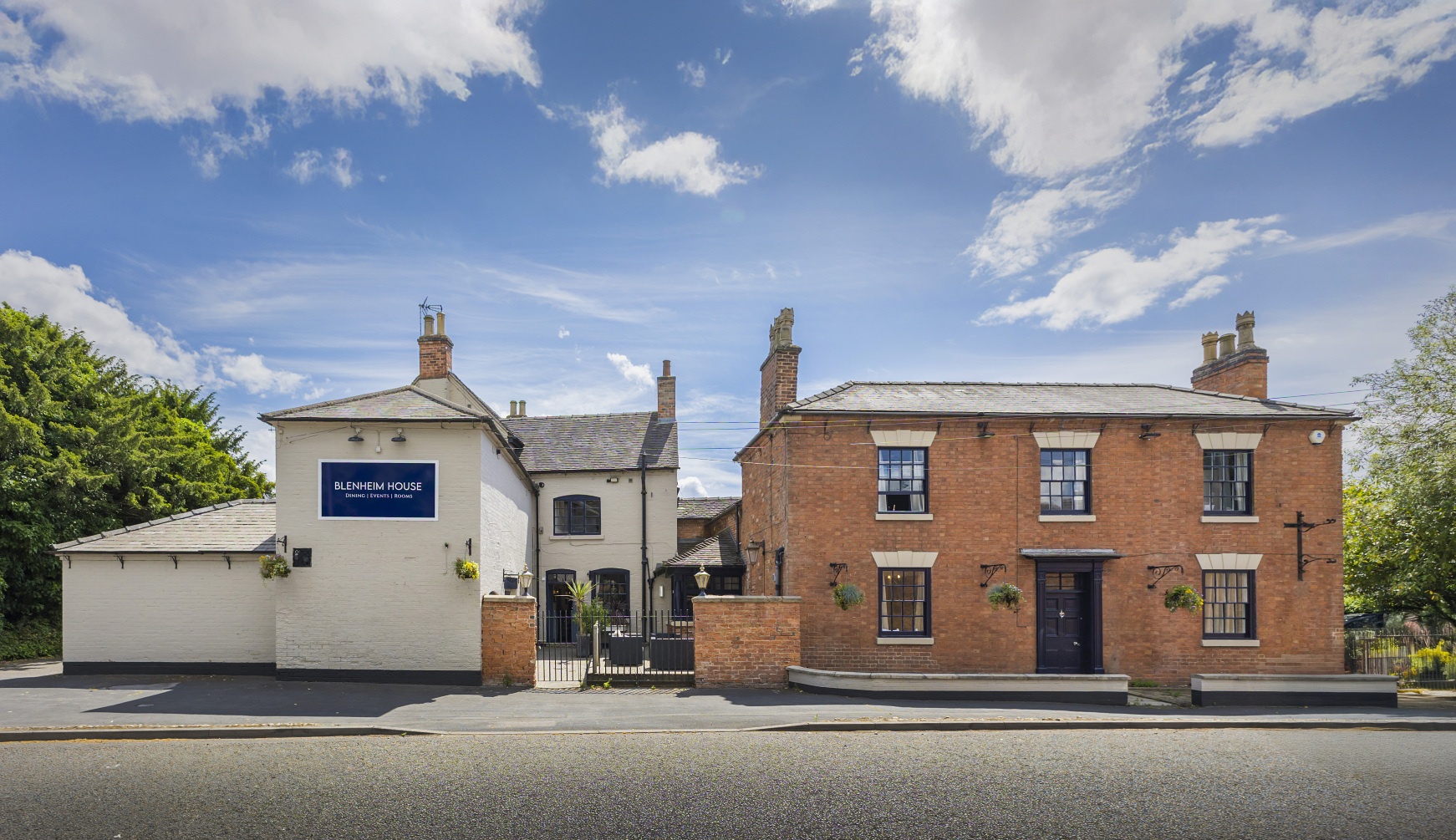 布伦海姆之家-官方