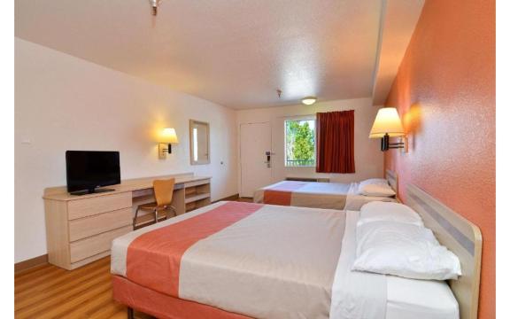 二十九棕榈村6号汽车旅馆-官方