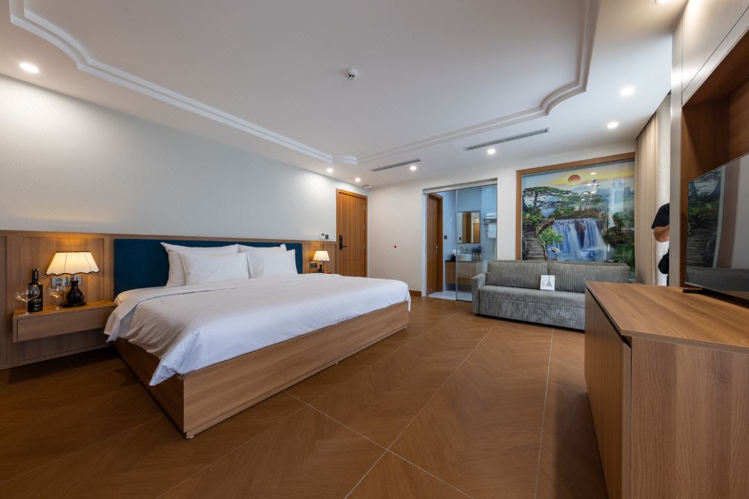 Uniland Ninh Bình Hotel