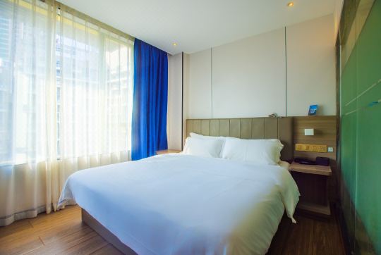 Pengman Hotel (Shenzhen KK100 Diwang Building)