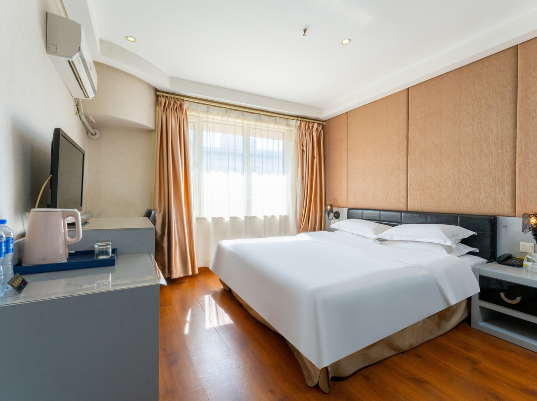 富豪酒店(佳木斯火车站百货大楼店)