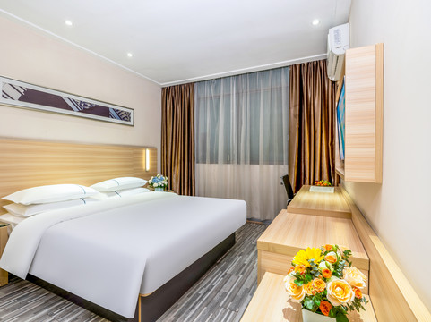 贵港城市便捷平南步行街店