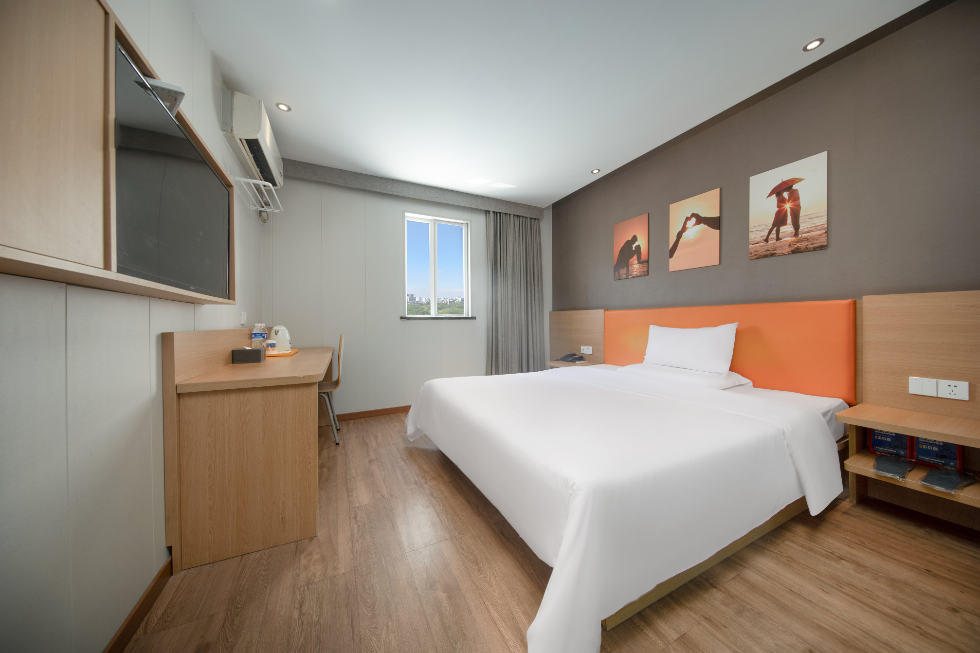 7天酒店(镇江苏宁广场永安路美食街店)-官方