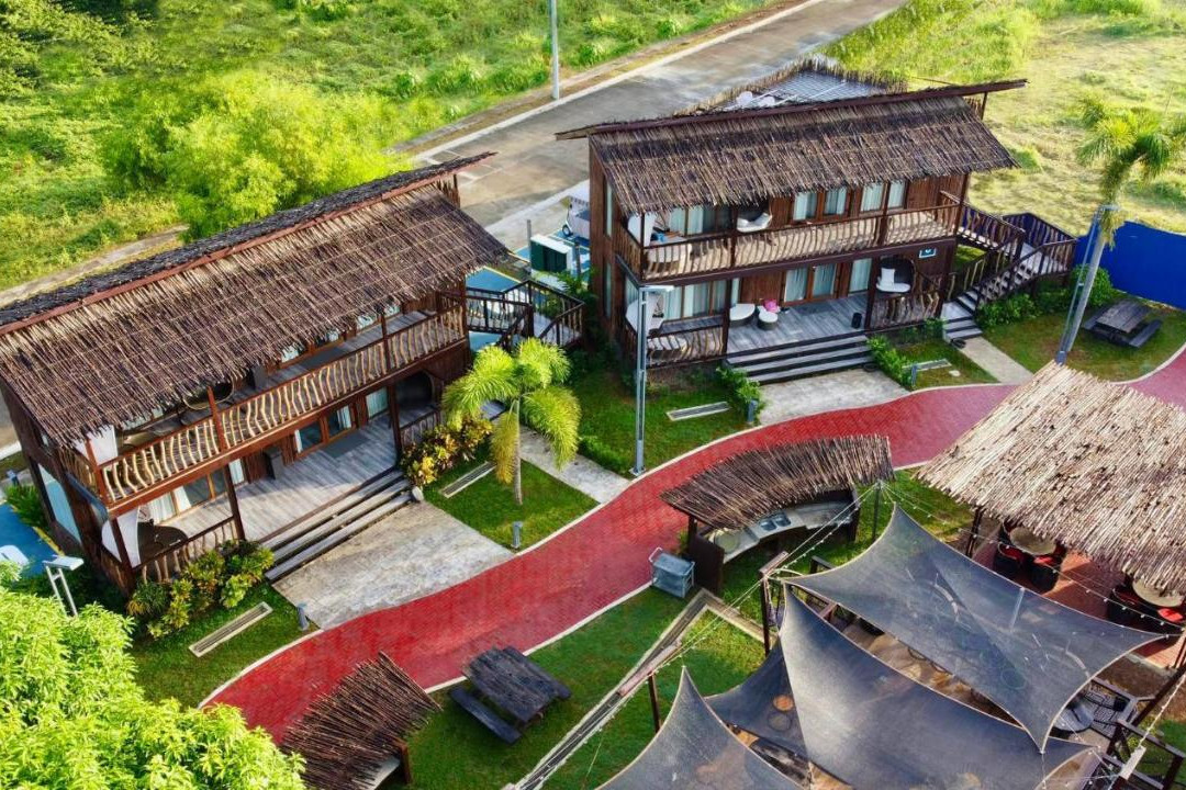 Costa Azalea Crusoe Cabins