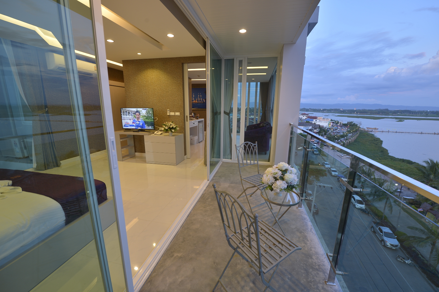 普格隆酒店-官方