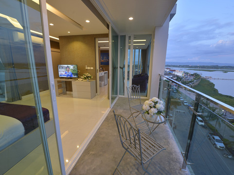 敖县酒店住宿-Phuglong