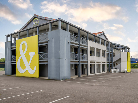 南波尔多民宿酒店