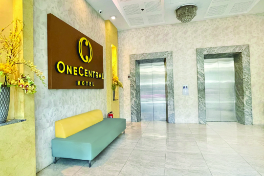 One Central Hotel & Suites-官方