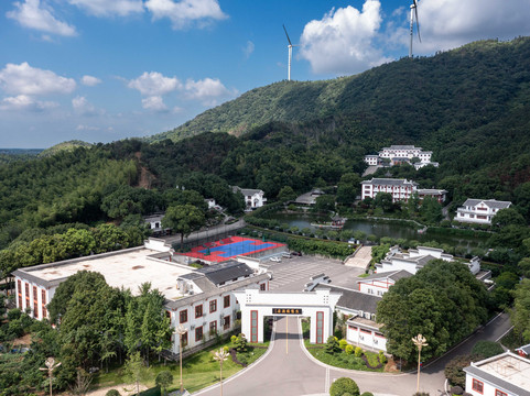 Taohuashan Ecological Park Hotel