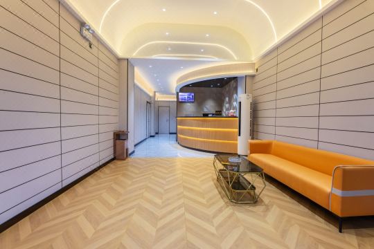 Guangzhou Hongyuan Hotel（Nangang Wanda Plaza）