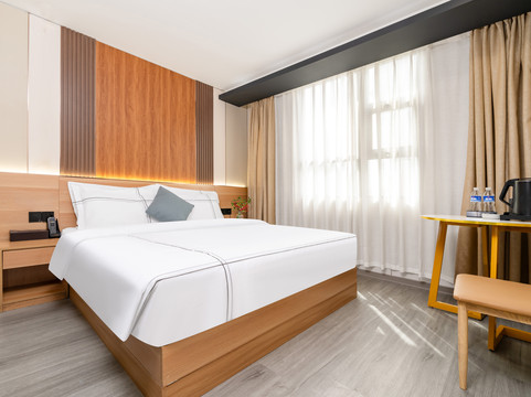 南港创意酒店（成都双流国际机场店）