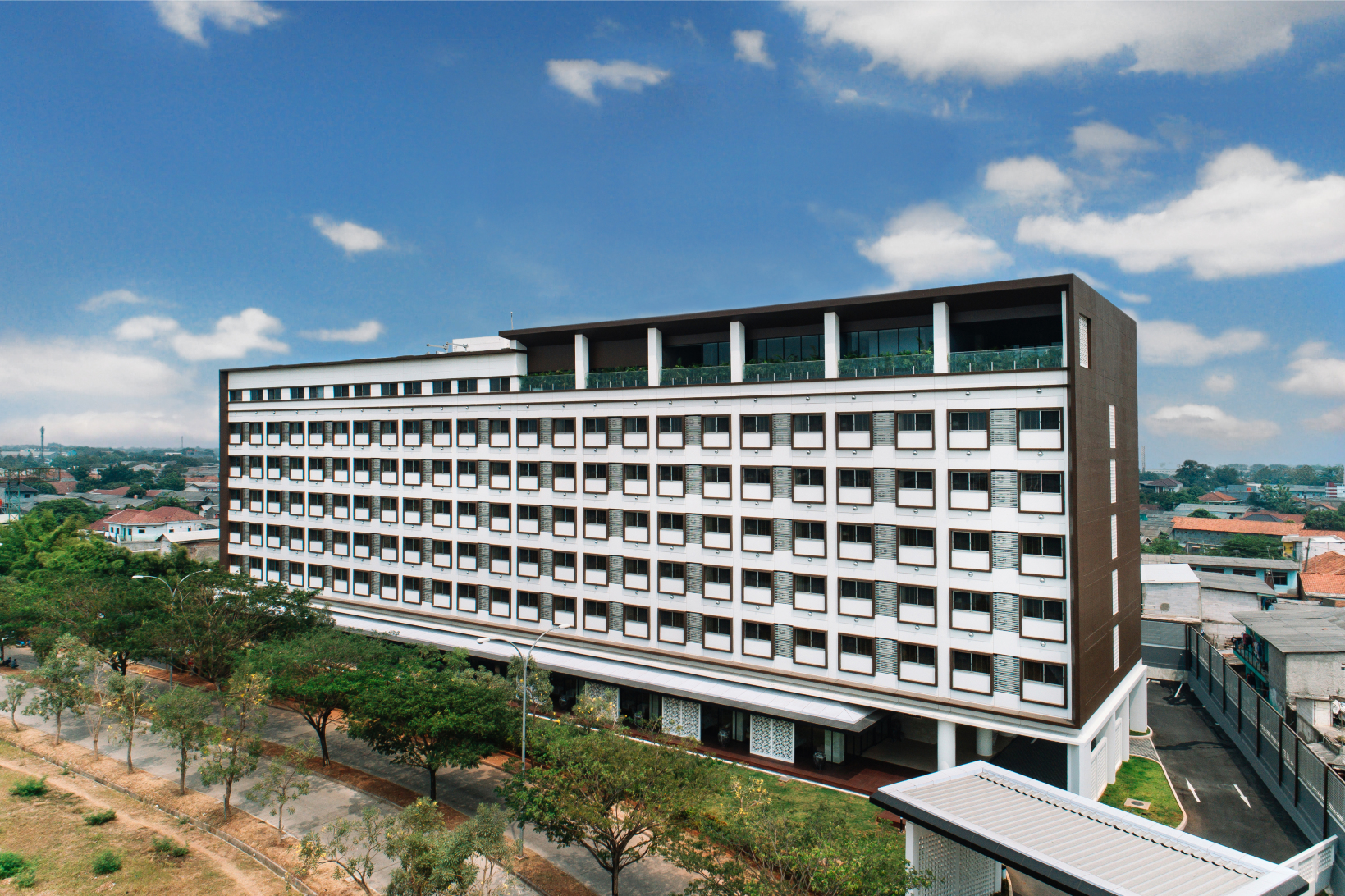 西卡朗伊索拉斯酒店-官方