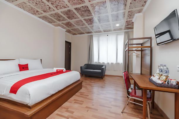 RedDoorz Plus near Soekarno Hatta Airport 2-官方