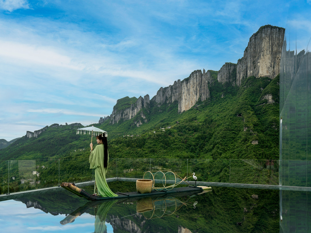 悦己·WaterfallScenery瀑景亲子度假云墅（恩施大峡谷店）