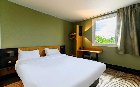 B&B Hotel Marne-la-Vallée Bussy-Saint-Georges