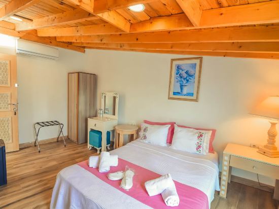 Alacati Asmalı Konak Otel Room Type - Double Room with Balcony