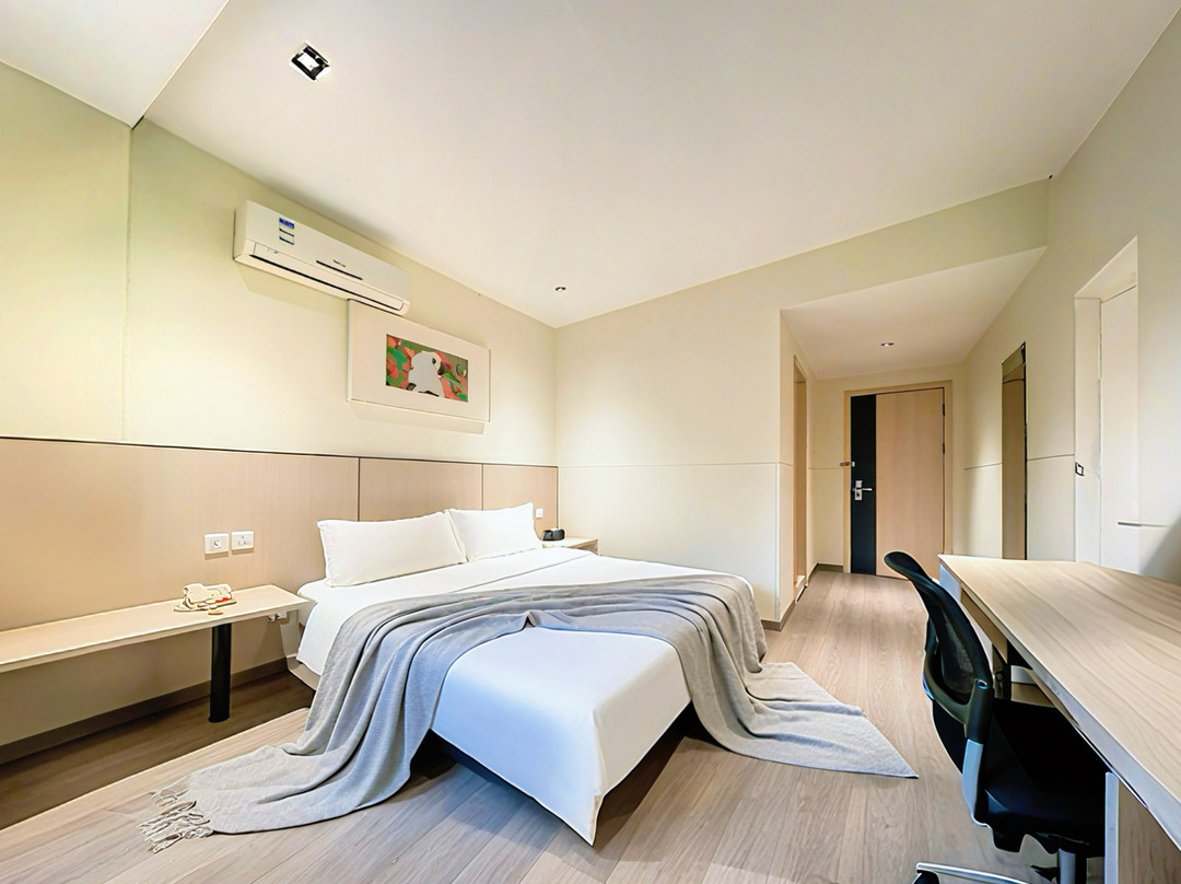 息烽县酒店住宿-锦江之星贵阳会展中心八匹马酒店