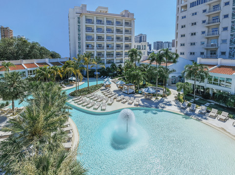 罗斯塔基波斯酒店