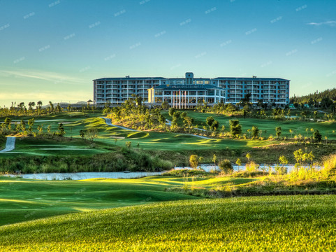 腾冲县酒店住宿-国际高尔夫旅游度假大饭店