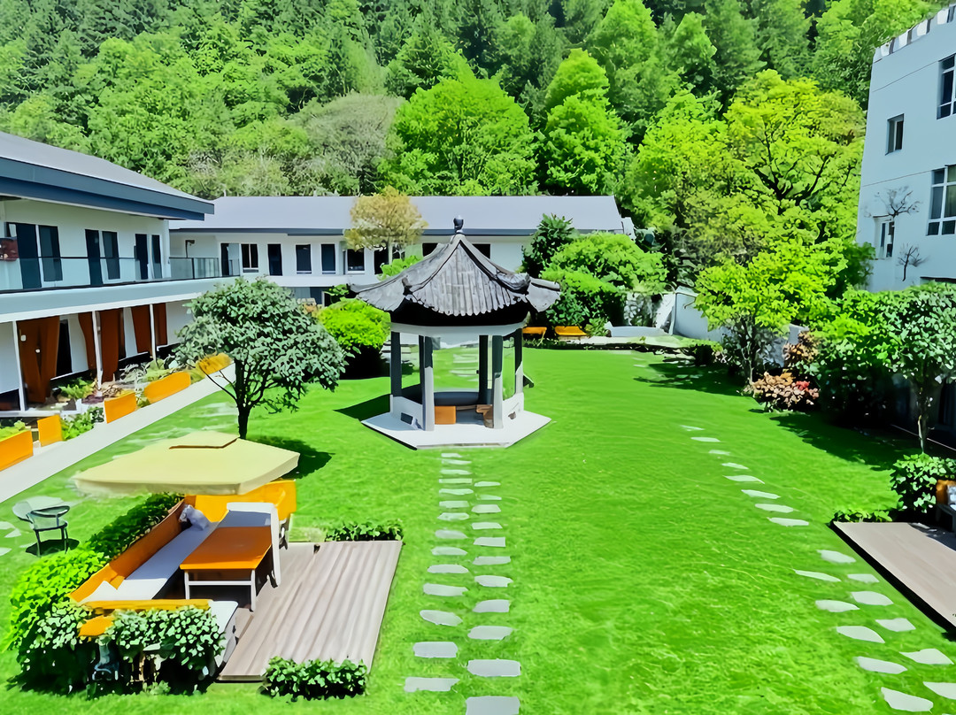 秦岭山居民宿