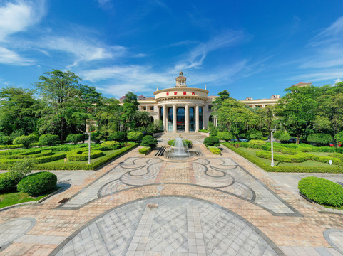 东岸酒店(河源高铁东站十里东岸店)