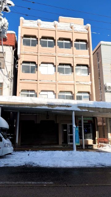 Yuzawa Powder Snow Inn