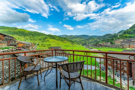 牧雲梯田全景美宿（西江千户苗寨一號風雨橋店）