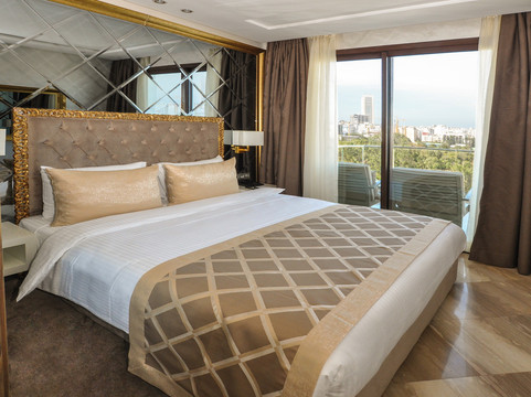 钻石之家套房酒店