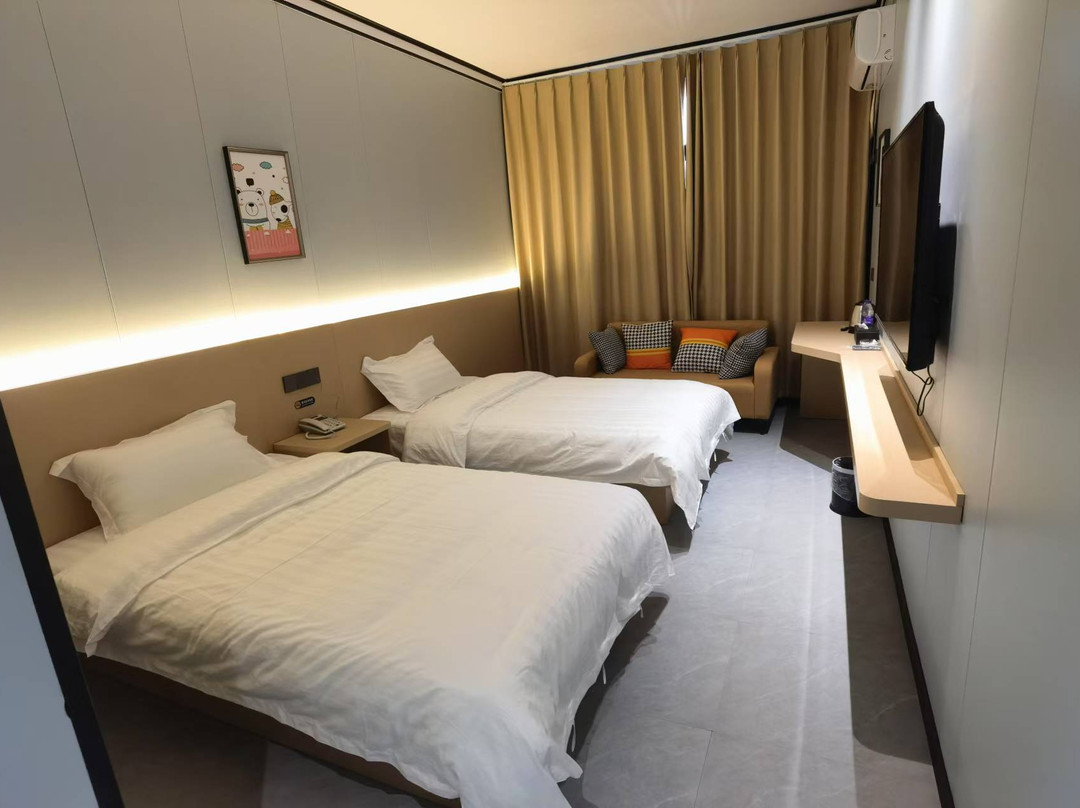 御龙湾商务酒店